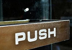 Push！请给用户一个打开 app 的理由。